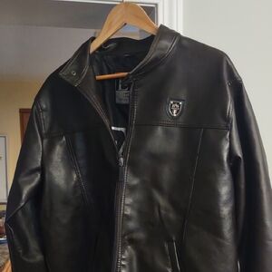 Men's Black Leather Bomber Jacket